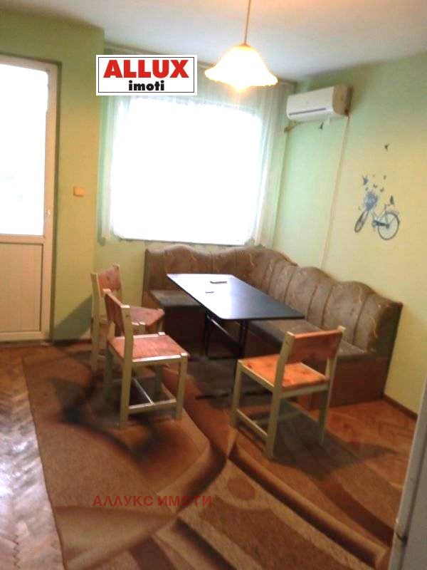 For Rent  2 bedroom Ruse , Tsentralen yuzhen rayon , 75 sq.m | 53492848 - image [2]
