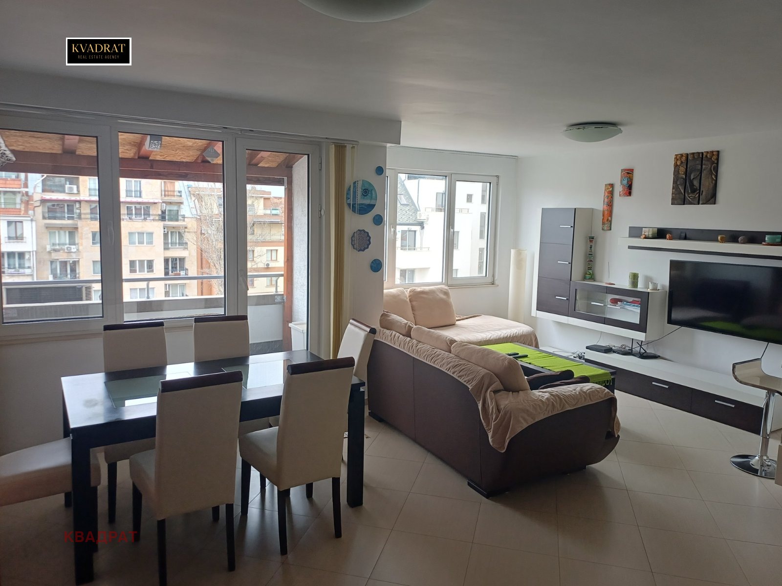 Дава под наем 3-СТАЕН, гр. София, Център, снимка 2 - Апартаменти - 53915183