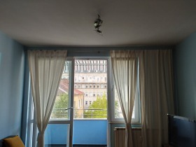 1 slaapkamer Tsentar, Sofia 11