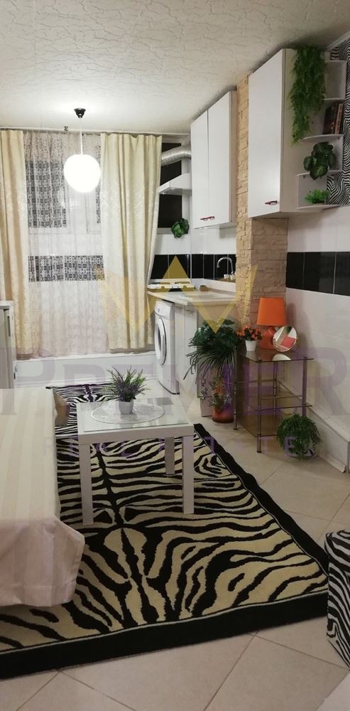 Te huur  Studio Varna , Kolchozen pazar , 25 m² | 66028425 - afbeelding [6]