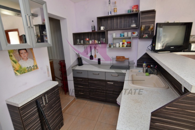 Дава под наем КЪЩА, с. Осеново, област Варна, снимка 11 - Къщи - 52612251