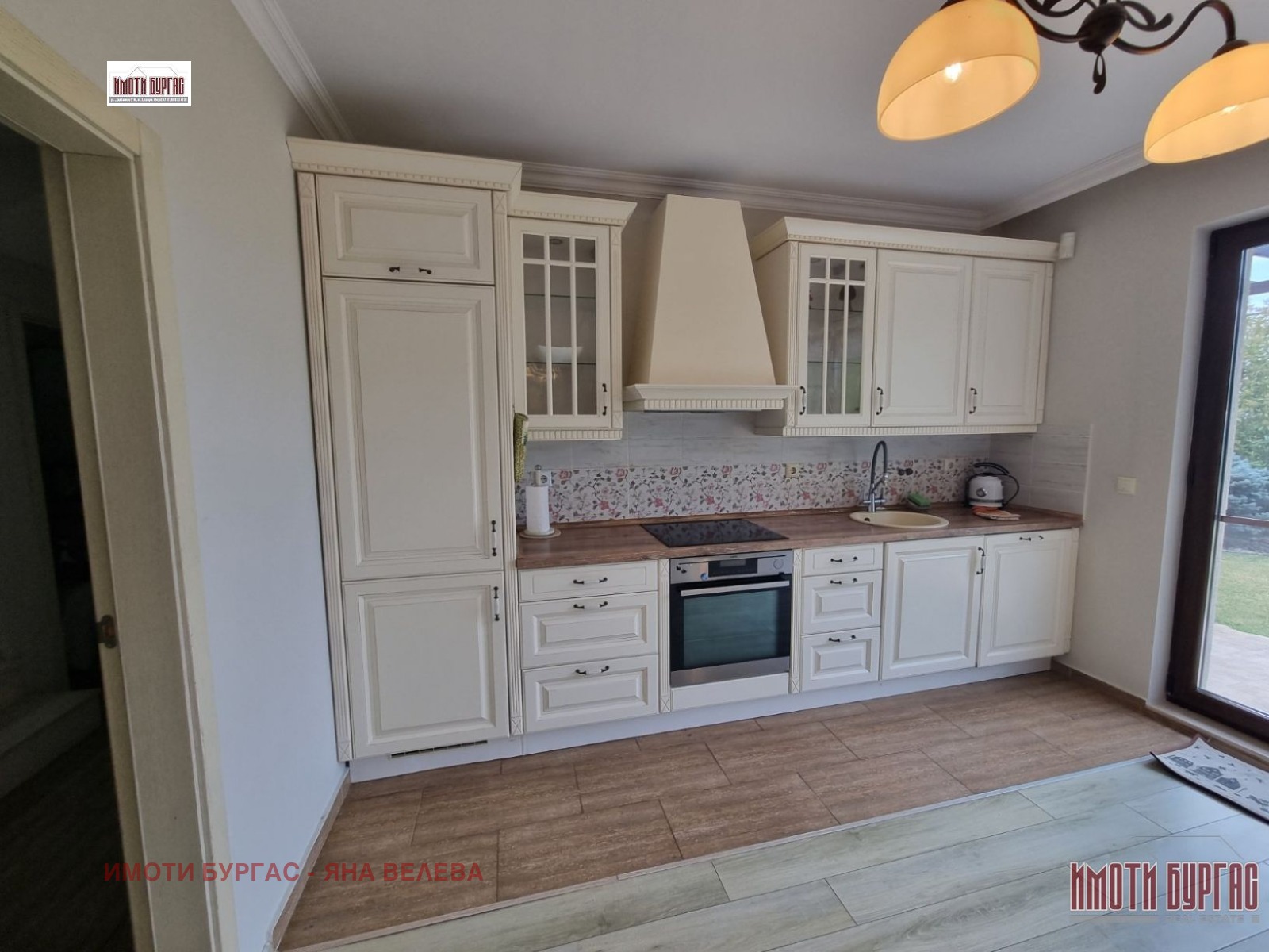 Дава под наем КЪЩА, гр. Бургас, Сарафово, снимка 7 - Къщи - 55275961