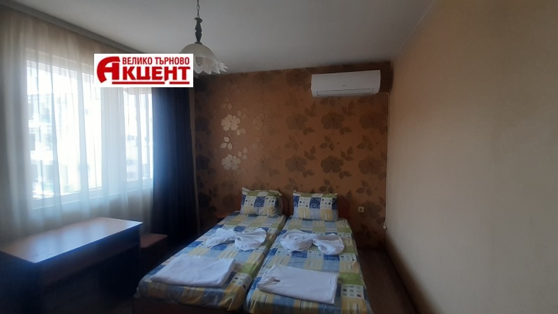 Zu vermieten  2 Schlafzimmer Weliko Tarnowo , Zentar , 70 qm | 85812278 - Bild [3]