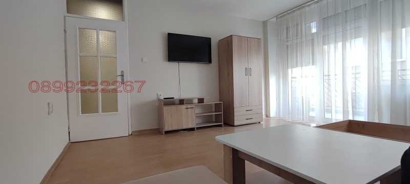 Дава под наем 3-СТАЕН, гр. Русе, Ялта, снимка 3 - Апартаменти - 53151745