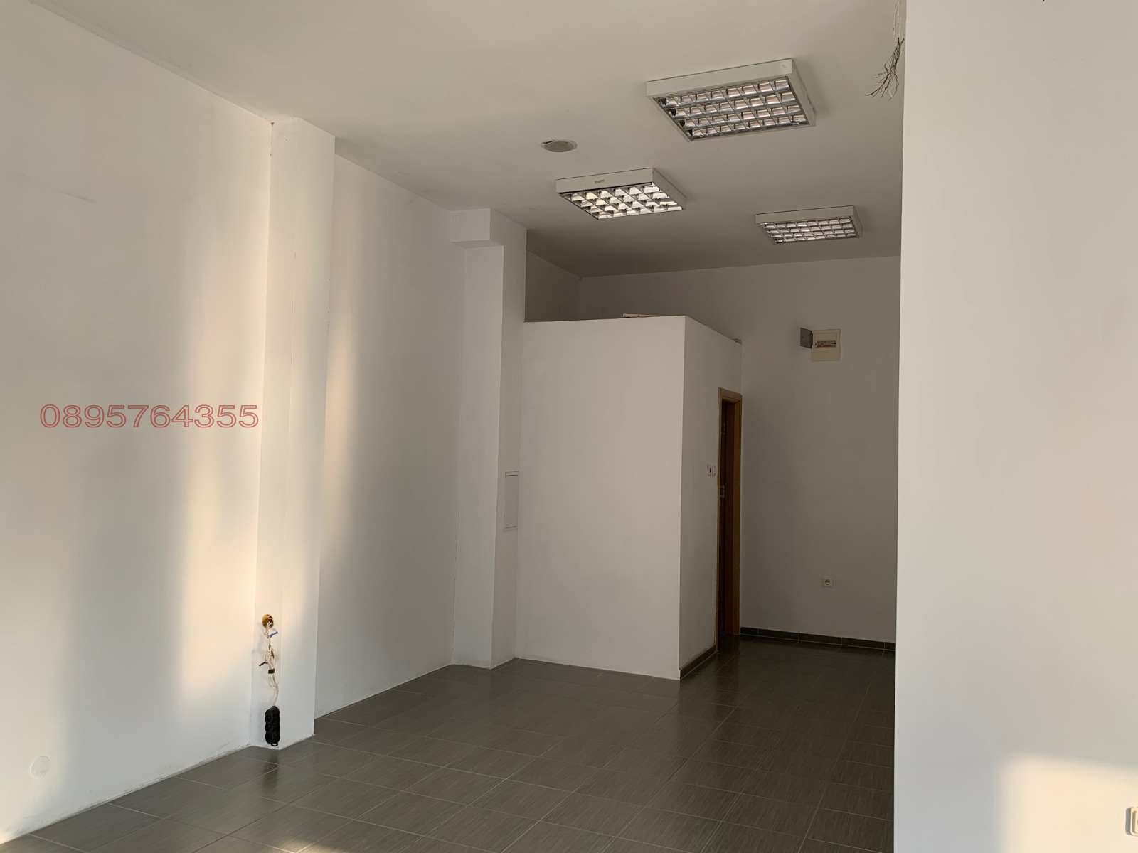 Дава под наем ОФИС, гр. Пловдив, Христо Смирненски, снимка 8 - Офиси - 54567409