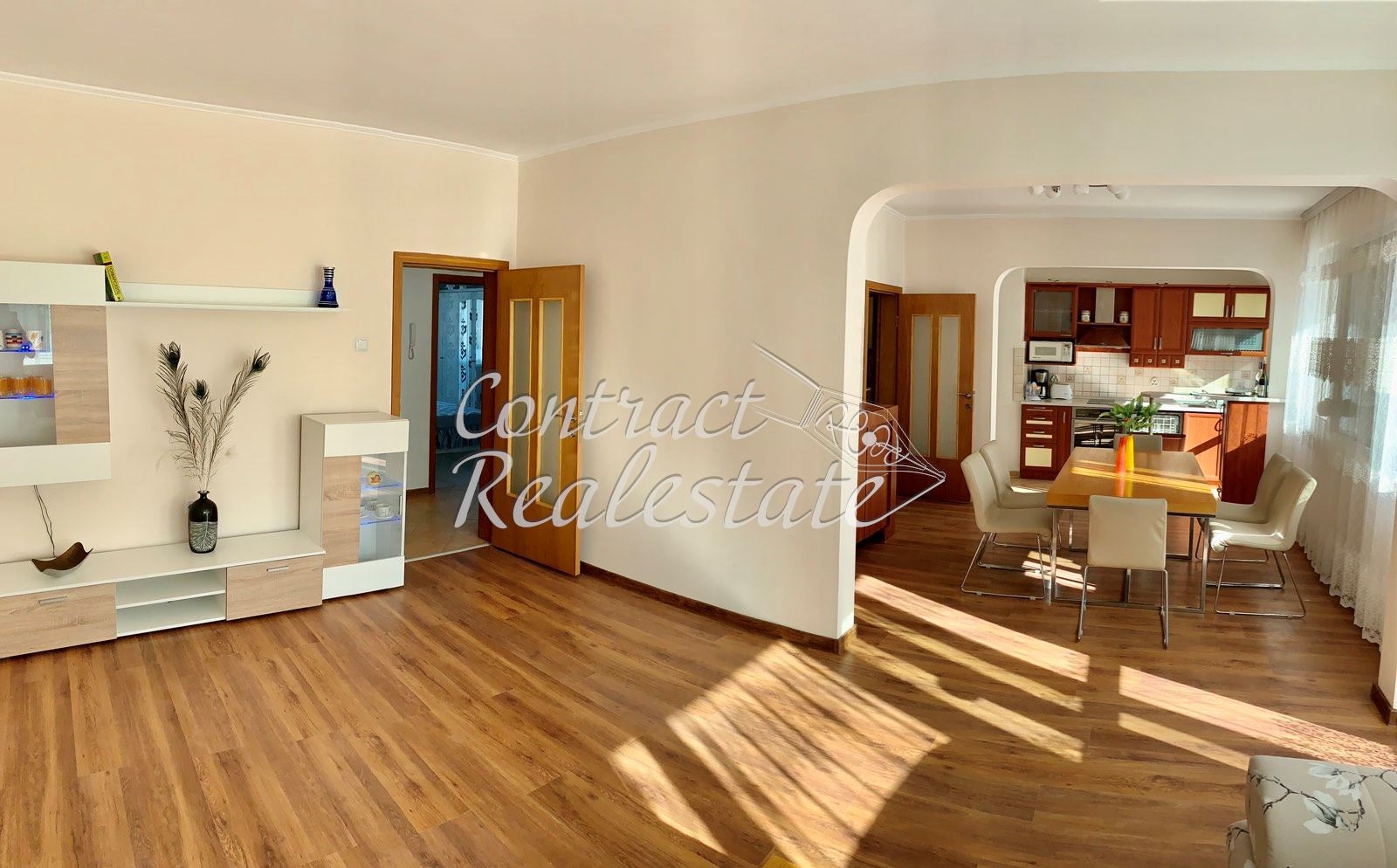 Дава под наем 3-СТАЕН, гр. Варна, Окръжна болница-Генерали, снимка 2 - Апартаменти - 53705700