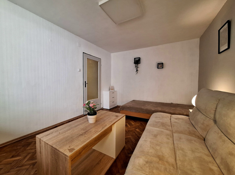 Da affittare  Studio Sofia , Lozenets , 40 mq | 79246774 - Immagine [2]