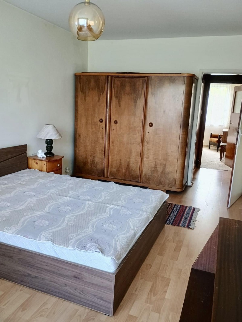 Издаје се  2 спаваће собе Софија , Стрелбиште , 77 м2 | 49972630 - слика [6]