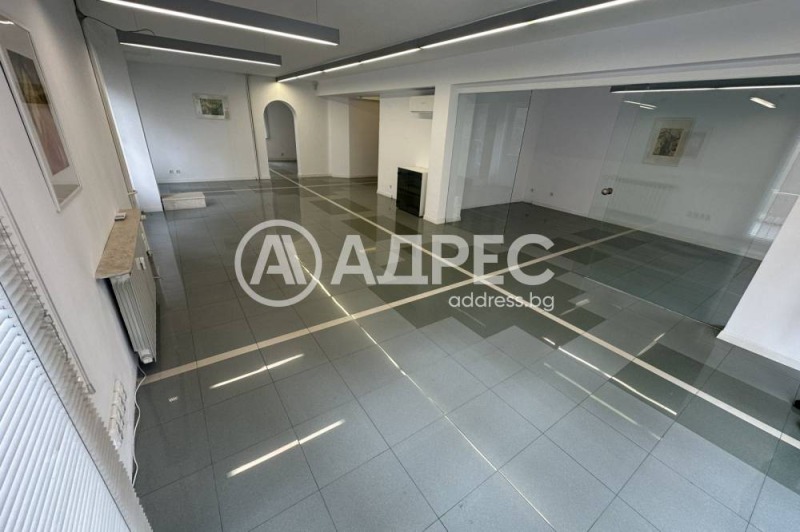 Προς ενοικίαση  Γραφείο Σοφηια , ΤΣενταρ , 135 τ.μ | 60991552