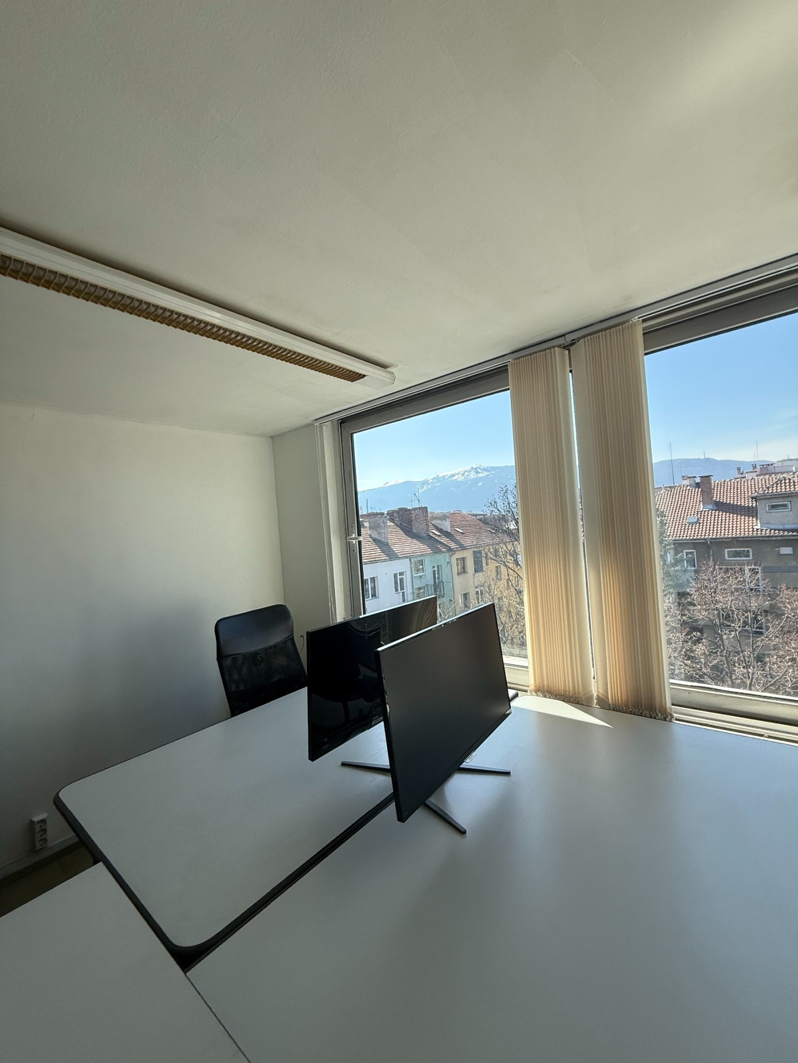 Дава под наем ОФИС, гр. София, Център, снимка 7 - Офиси - 52635687