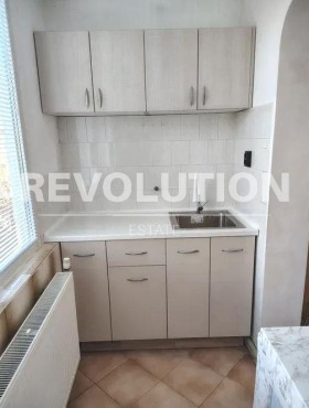 ����� ���� ��� ���� 3-�����,���� �����, ����������