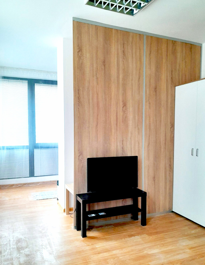 Kiadó  1 hálószoba Sofia , Manastirski livadi , 45 négyzetméter | 73113024 - kép [5]
