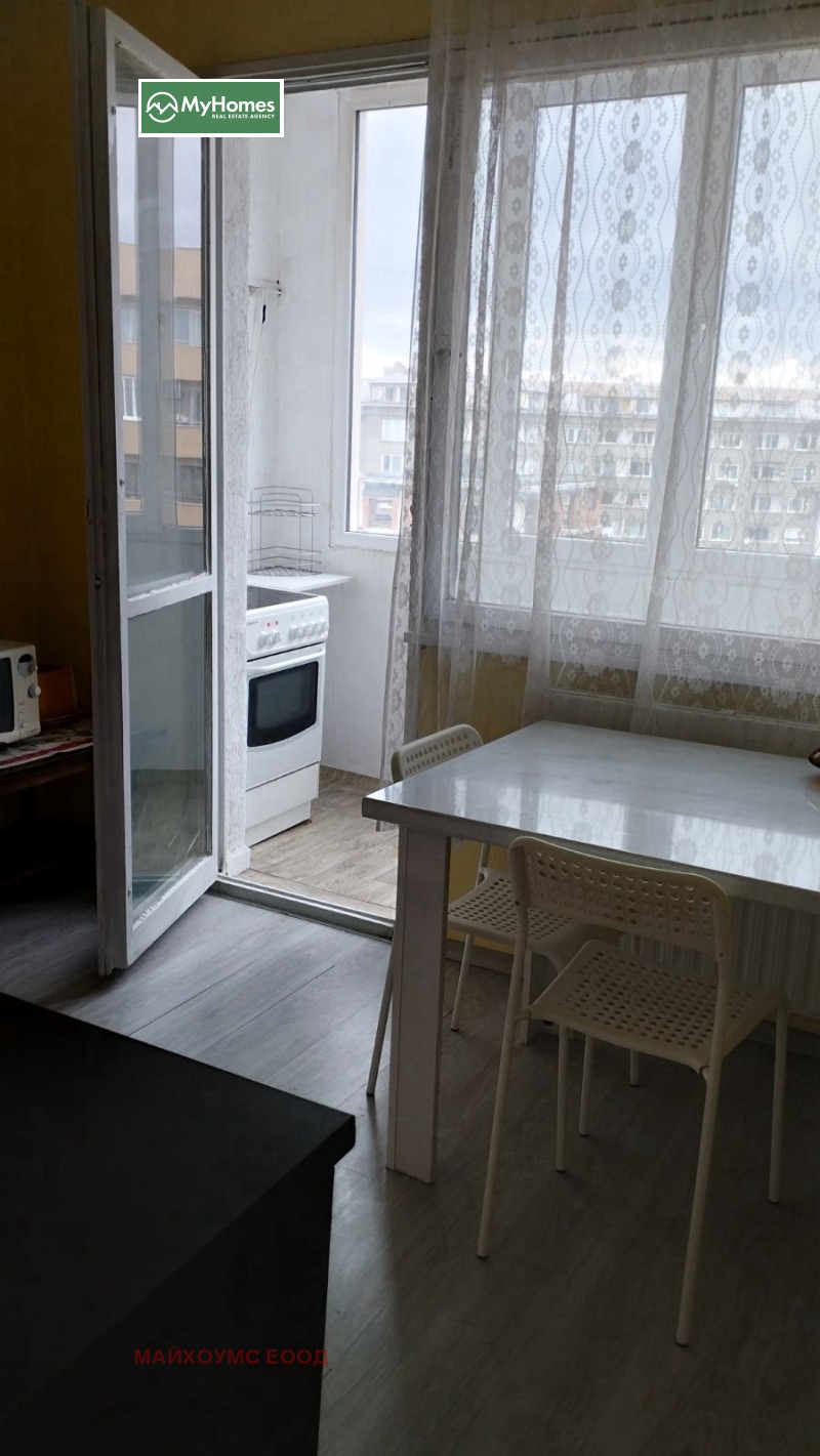 Издаје се  2 спаваће собе Софија , Дарвеница , 86 м2 | 56578621 - слика [11]