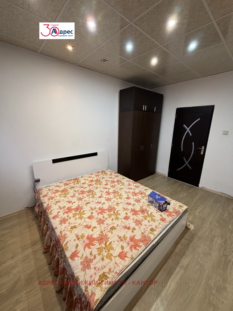 Zu vermieten  1 Schlafzimmer Pazardschik , Zentar , 75 qm | 92313754 - Bild [4]