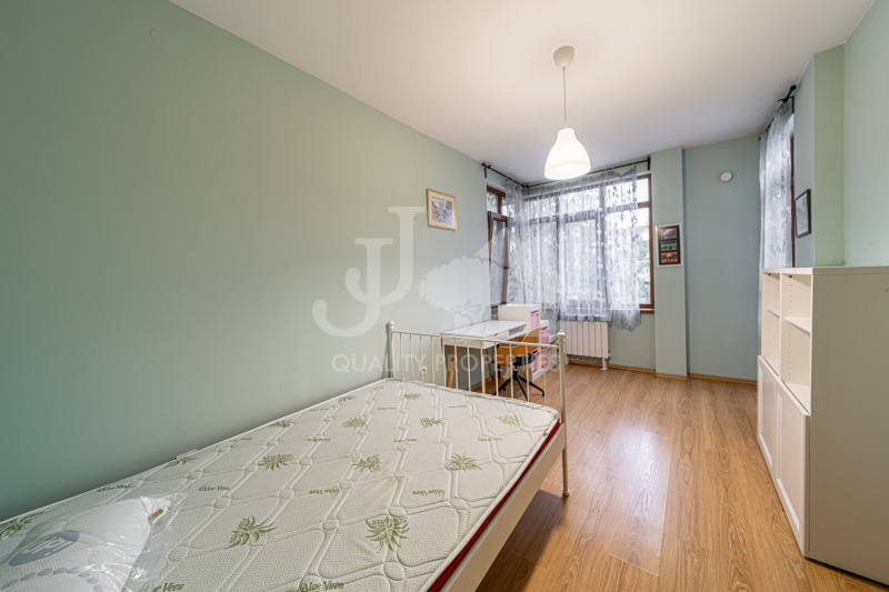 Дава под наем  3-стаен град София , Център , 130 кв.м | 29464056 - изображение [8]