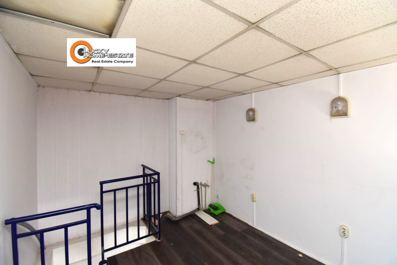 Vuokrattavana  Myymälä Sofia , Tsentar , 55 neliömetriä | 83442263 - kuva [4]