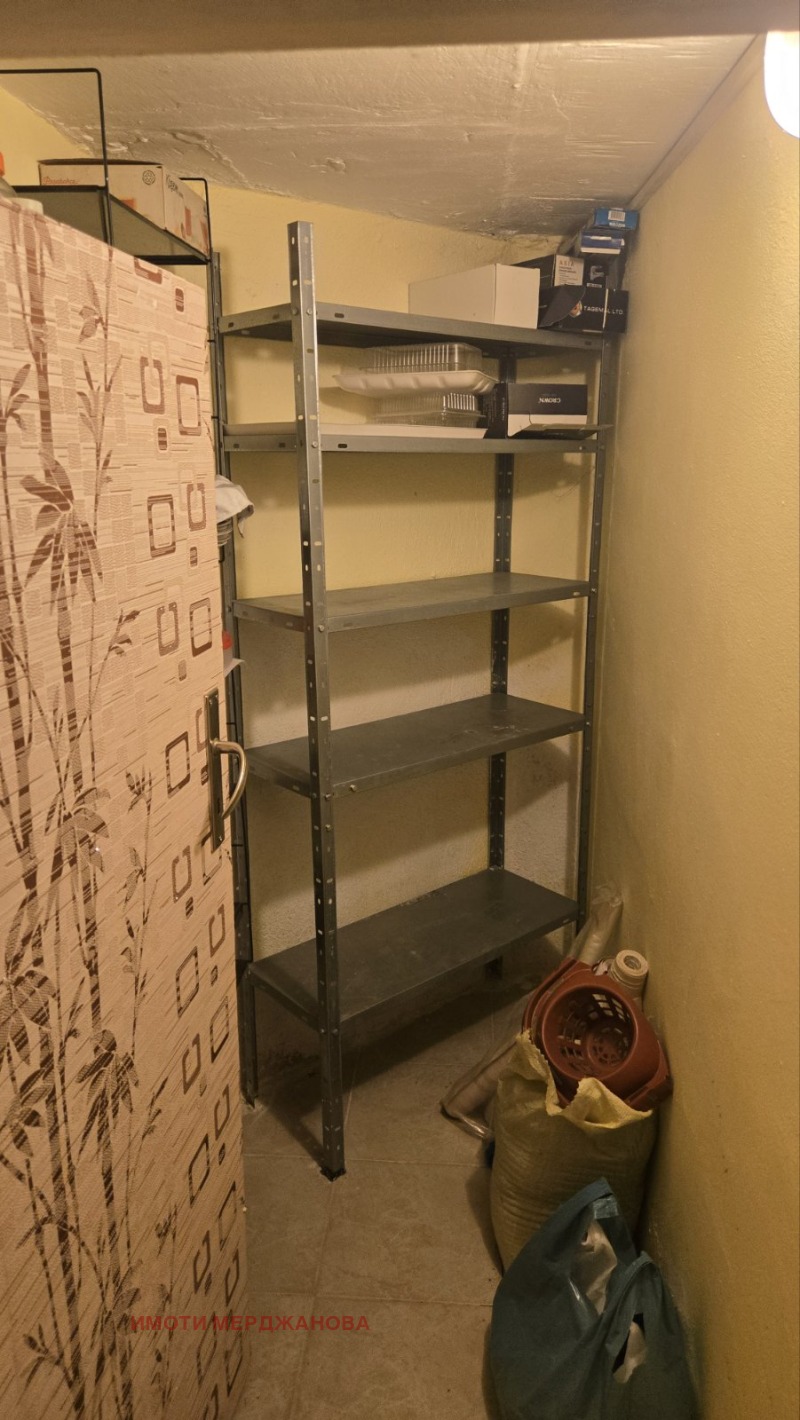 Дава под наем  Магазин град Стара Загора , Железник - изток , 100 кв.м | 99929458 - изображение [12]