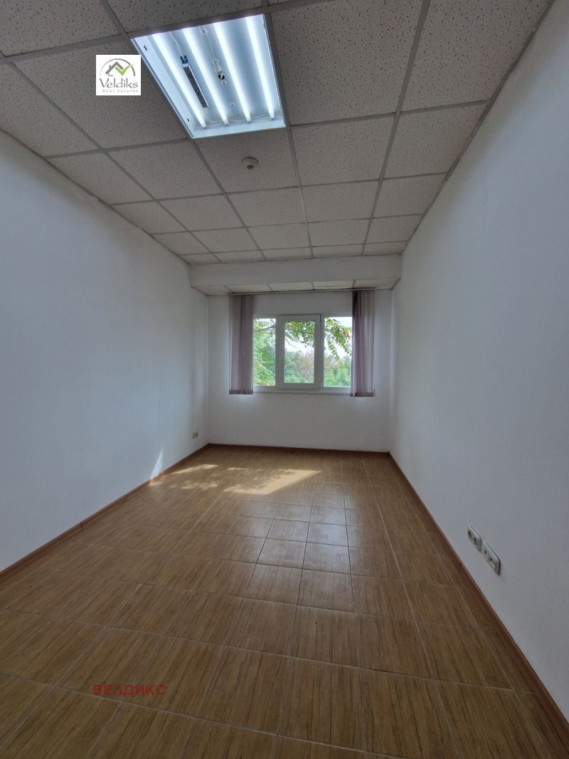 Дава под наем СКЛАД, гр. София, Орландовци, снимка 11 - Складове - 52102534