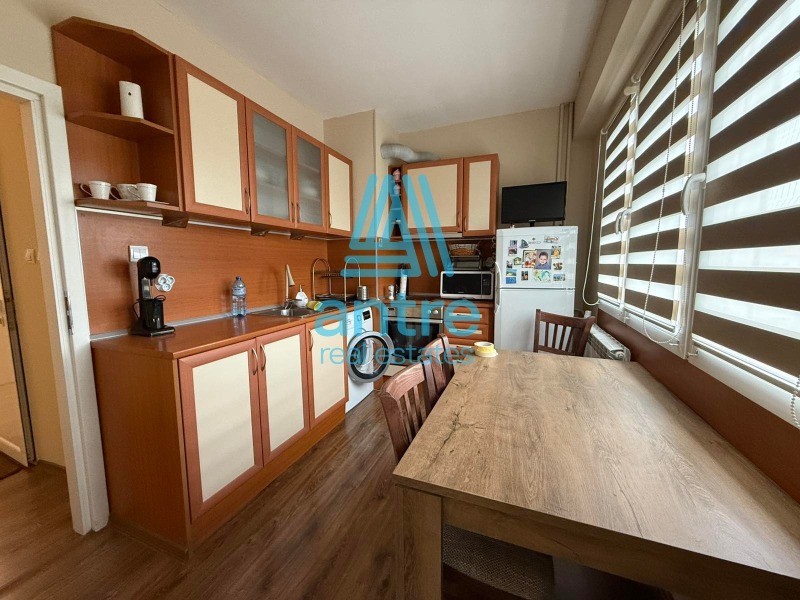 Til leie  Studio Sofia , Mladost 3 , 45 kvm | 62660849