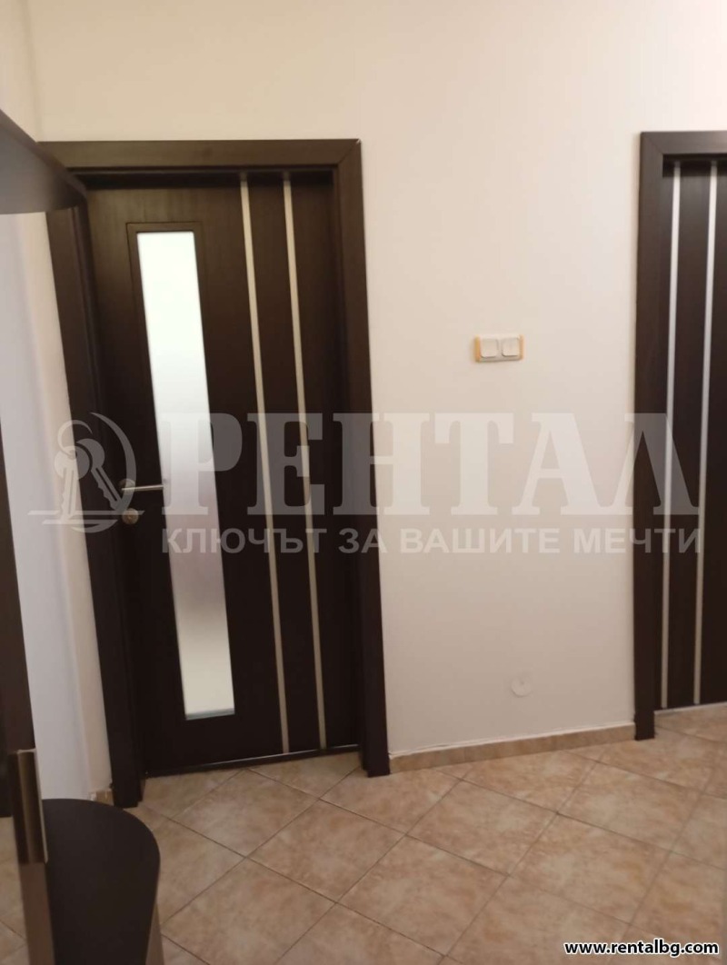 Para alugar  1 quarto Plovdiv , Kiutchuk Parij , 60 m² | 85606719 - imagem [2]