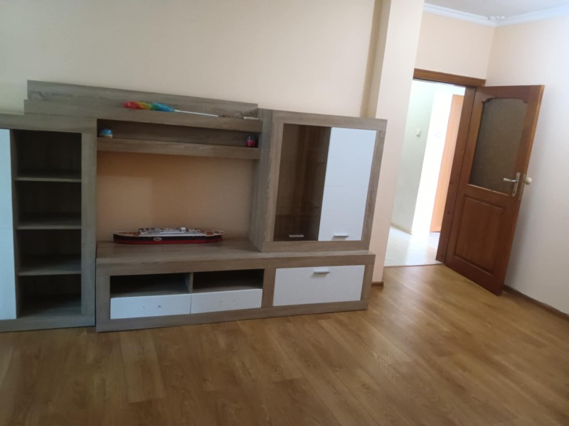 Προς ενοικίαση  2 υπνοδωμάτια Βαρνα , ΒΗΝΣ-ΤΣερβεν πλοτσταδ , 80 τ.μ | 76848466 - εικόνα [2]