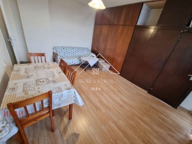 1 quarto Tri tchutchura - iug, Stara Zagora 6