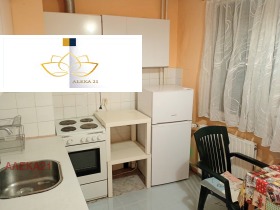 1 slaapkamer Chadzji Dimitar, Sofia 4