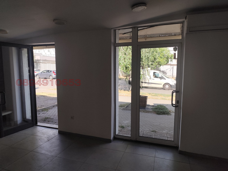 Издаје се  Схоп Софија , Лозенец , 29 м2 | 47261017 - слика [3]