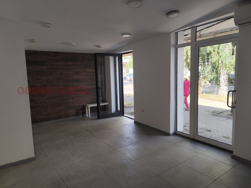 Издаје се  Схоп Софија , Лозенец , 29 м2 | 47261017 - слика [2]