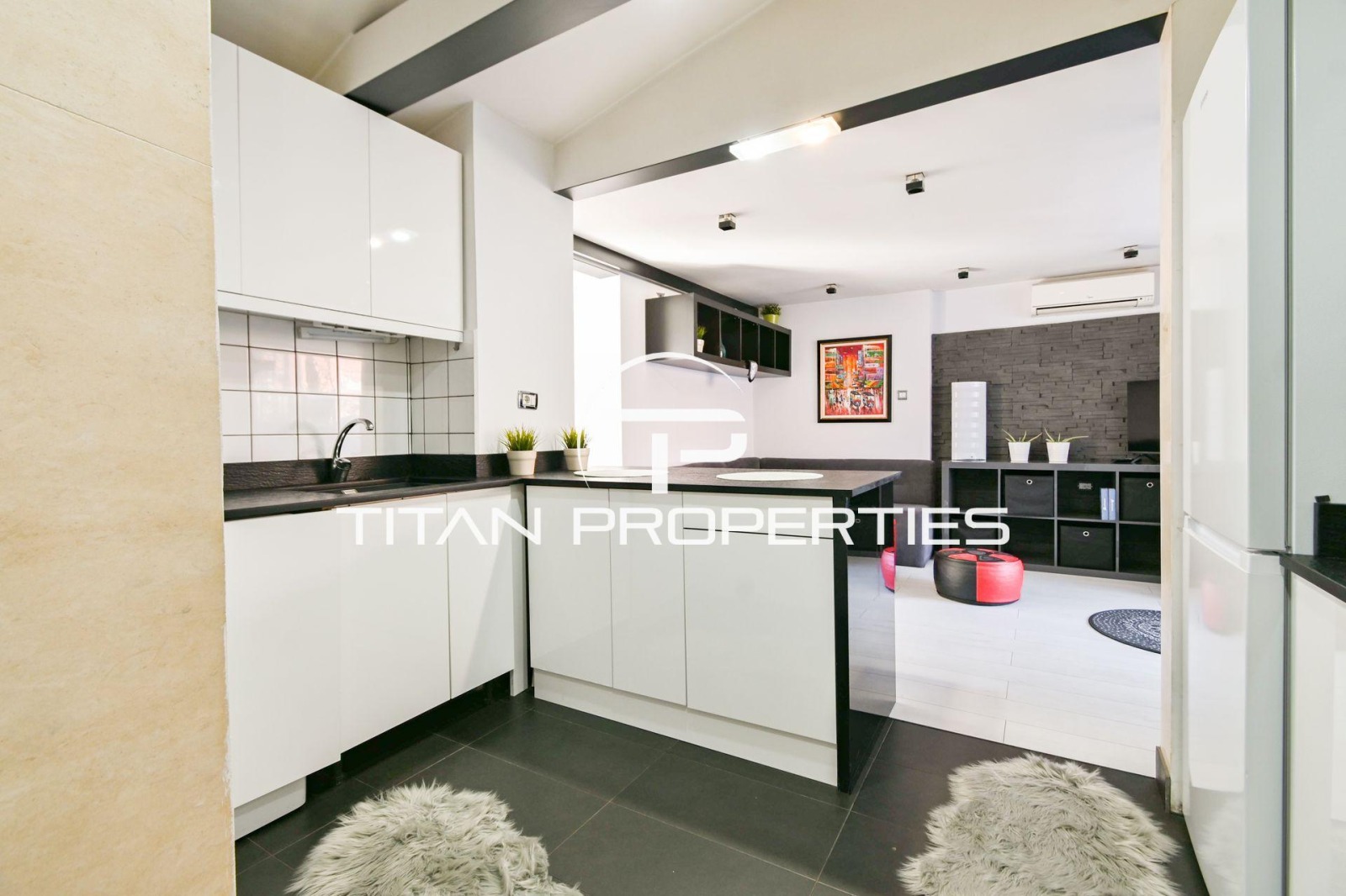 Дава под наем 3-СТАЕН, гр. София, Център, снимка 6 - Апартаменти - 53763087