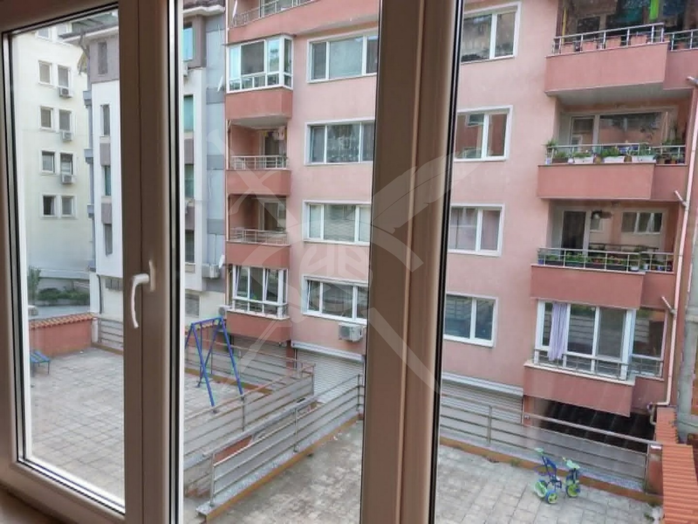 ���� ��� ���� 2-����� | Imot.bg � ����������� 11