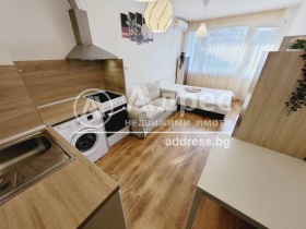 Studio Baniszora, Sofia 2