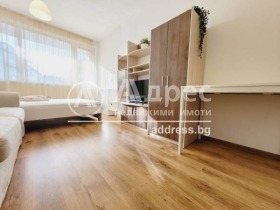 Studio Baniszora, Sofia 5