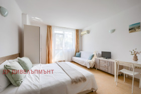 1 sovrum Nesebar, region Burgas 8