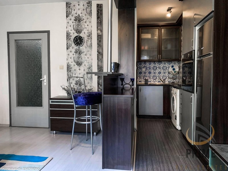 Дава под наем 2-СТАЕН, гр. Бургас, Възраждане, снимка 11 - Апартаменти - 53008424