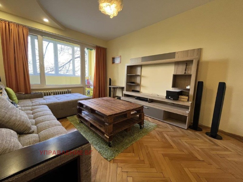 Para alugar  2 quartos Sofia , Bakston , 80 m² | 13714705