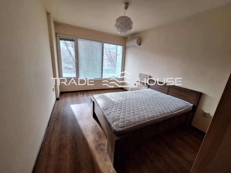 Te huur  3+ slaapkamer Plovdiv , Christo Smirnenski , 170 m² | 58918825 - afbeelding [11]