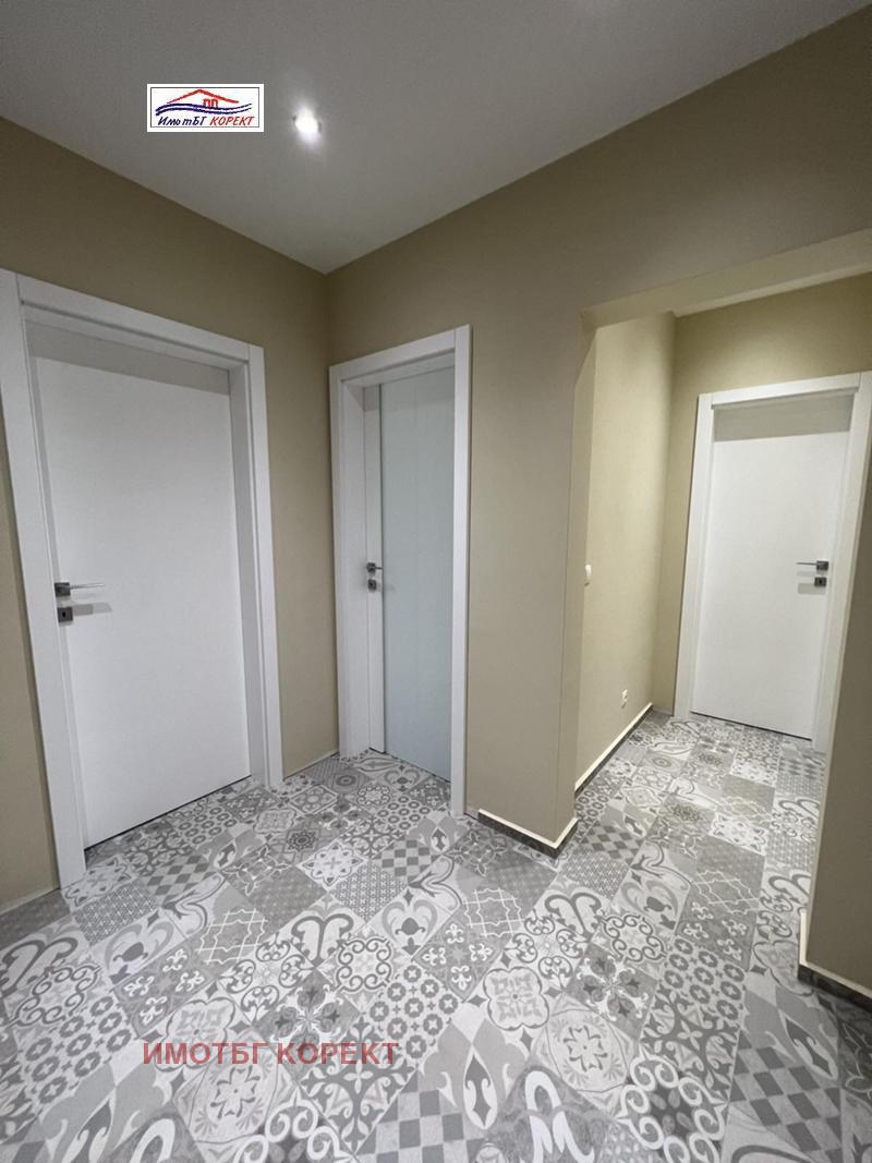 Zu vermieten  3 Schlafzimmer Sofia , Iztok , 160 qm | 22248037 - Bild [3]