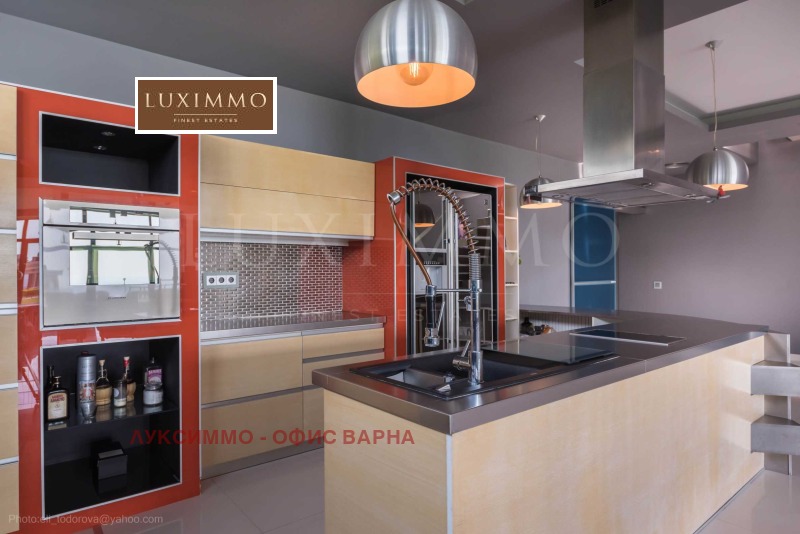 Дава под наем КЪЩА, гр. Варна, Бриз, снимка 8 - Къщи - 52366817