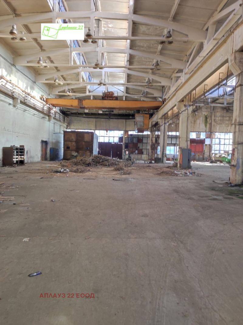 Дава под наем СКЛАД, гр. Червен бряг, област Плевен, снимка 7 - Складове - 53149456