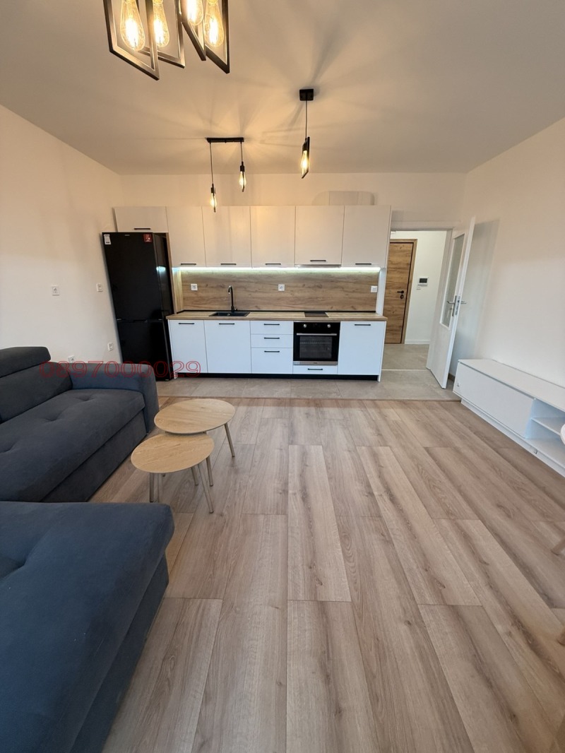 Дава под наем 2-СТАЕН, гр. Пловдив, Кючук Париж, снимка 2 - Апартаменти - 52891472