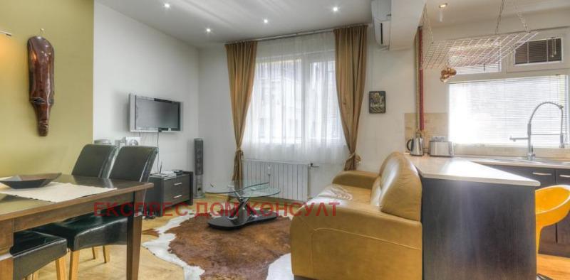 De inchiriat  1 dormitor Sofia , Țentâr , 60 mp | 46803361 - imagine [5]