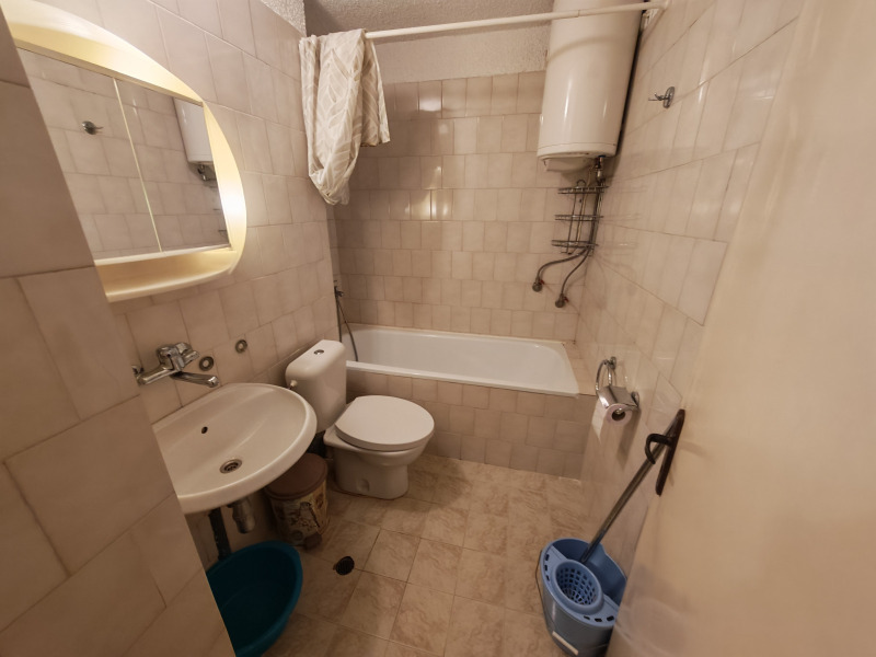 Дава под наем 2-СТАЕН, гр. София, Борово, снимка 5 - Апартаменти - 52966620