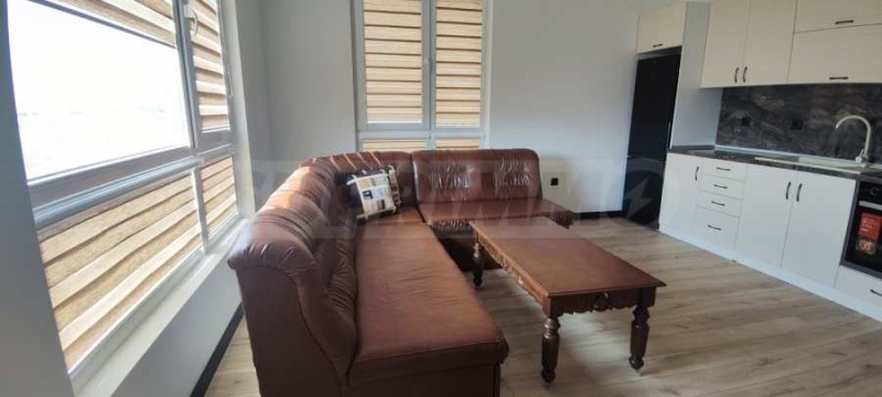 В аренду  2 спальни Бургас , Изгрев , 67 кв.м | 40038413 - изображение [4]