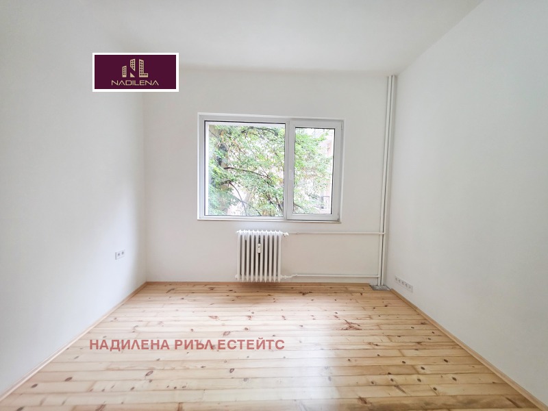 Дава под наем 3-СТАЕН, гр. София, Център, снимка 12 - Апартаменти - 52397208