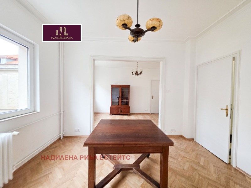 Дава под наем 3-СТАЕН, гр. София, Център, снимка 9 - Апартаменти - 52397208