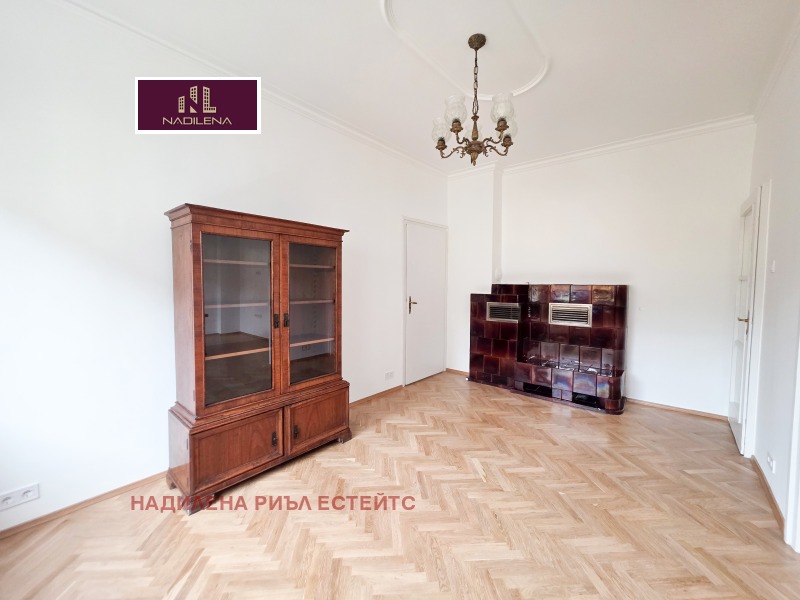 Дава под наем 3-СТАЕН, гр. София, Център, снимка 6 - Апартаменти - 52397208