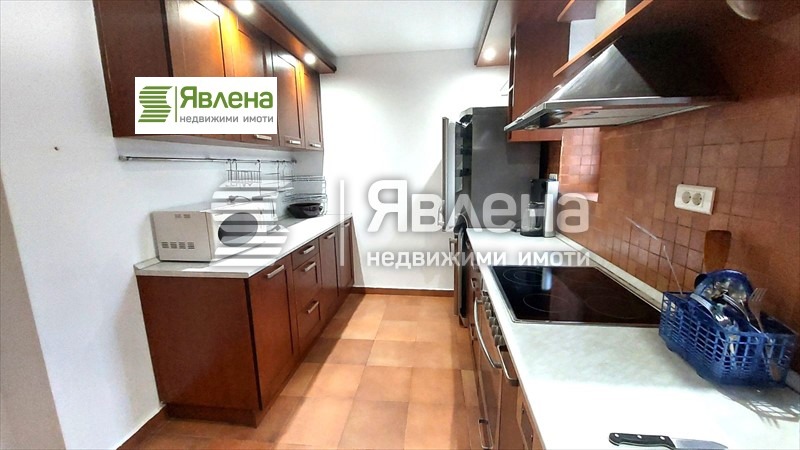 Zu vermieten  3 Schlafzimmer Sofia , Zentar , 120 qm | 41764960 - Bild [3]