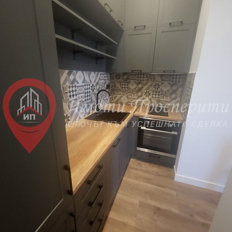 Zu vermieten  2 Schlafzimmer Sofia , Zentar , 74 qm | 96061722 - Bild [4]