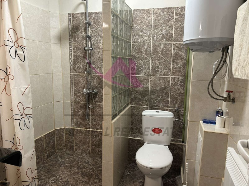 De inchiriat  2 dormitoare Varna , Țentâr , 110 mp | 81486691 - imagine [6]